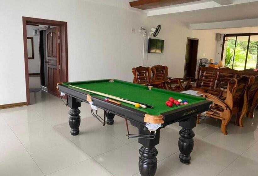 带1个卧室的豪华公寓, Am Heritage M1