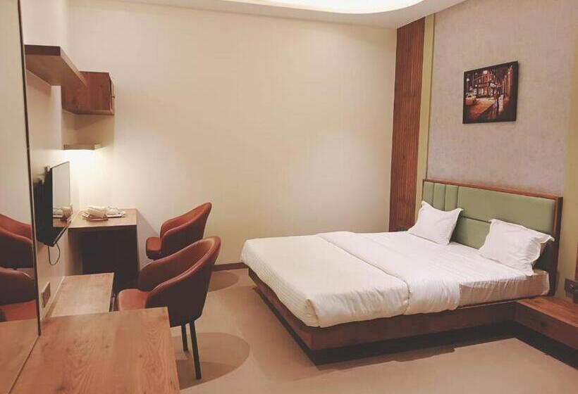 غرفة ديلوكس, Amar Palace Ahmednagar