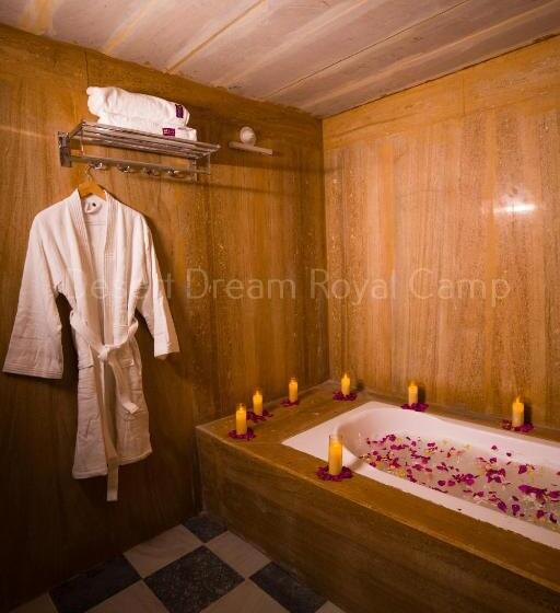 수피리어 트리플 룸, Desert Dream Royal Camp With Pool