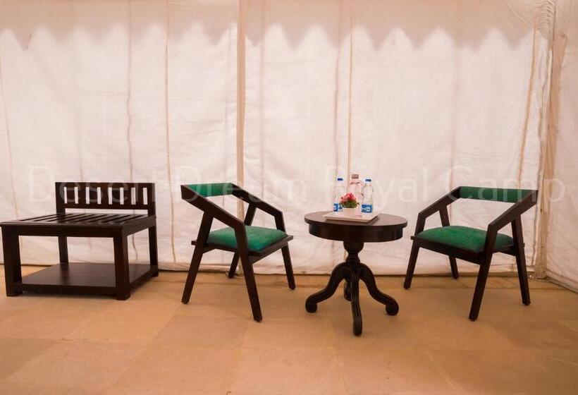 Номер Deluxe Кровать Кинг, Desert Dream Royal Camp With Pool