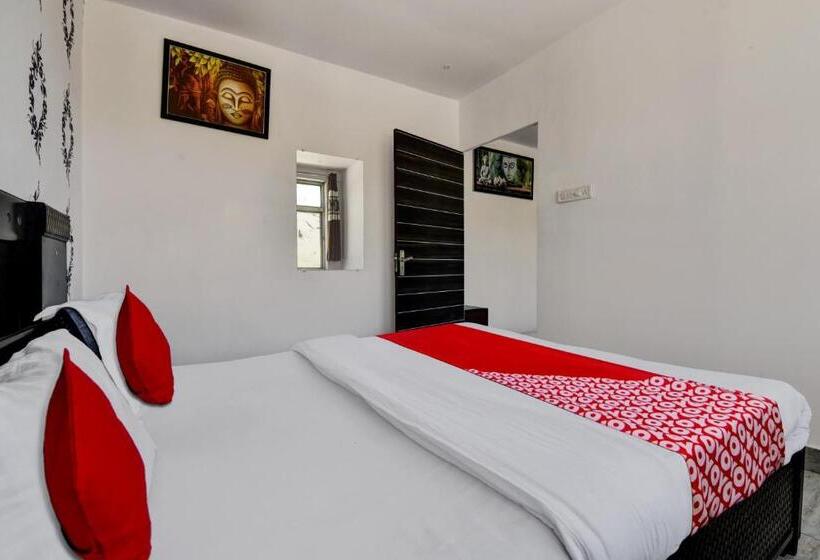 Трехместный Номер Классика, Oyo Hotel Shanti Villa