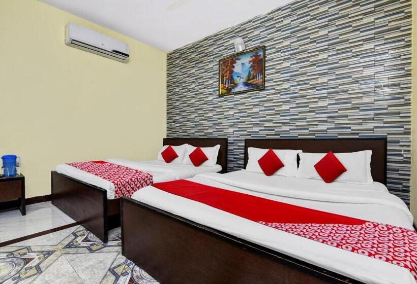 غرفة كلاسيكية ثلاثية, Oyo Hotel Shanti Villa