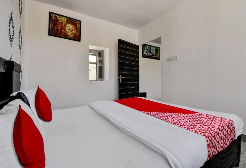 غرفة كلاسيكية ثلاثية, Oyo Hotel Shanti Villa