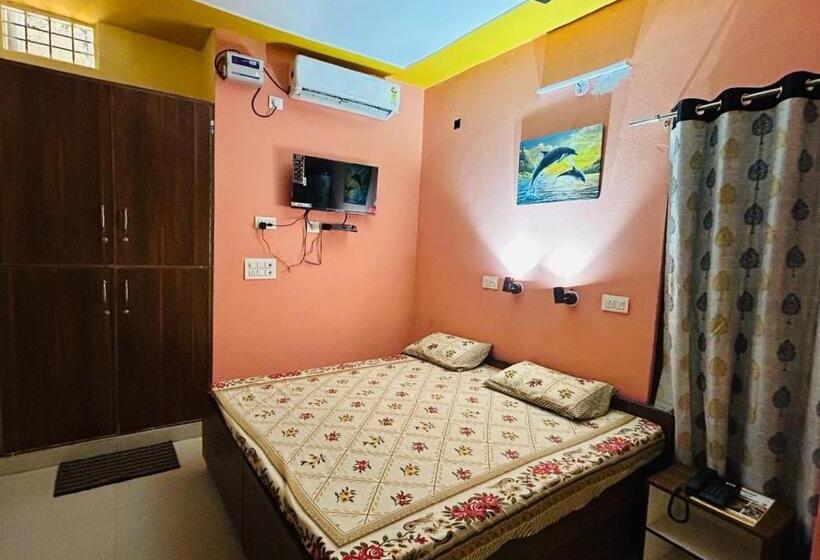 Single Deluxe Room, Cohouse