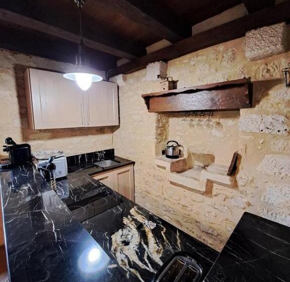 Дом 1 Спальня, Maison Domme Dordogne