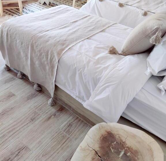 غرفة ديلوكس ثلاثية, Zagora Oasis Lodge