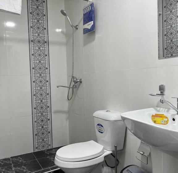 Standard Egyágyas Szoba, Iyman