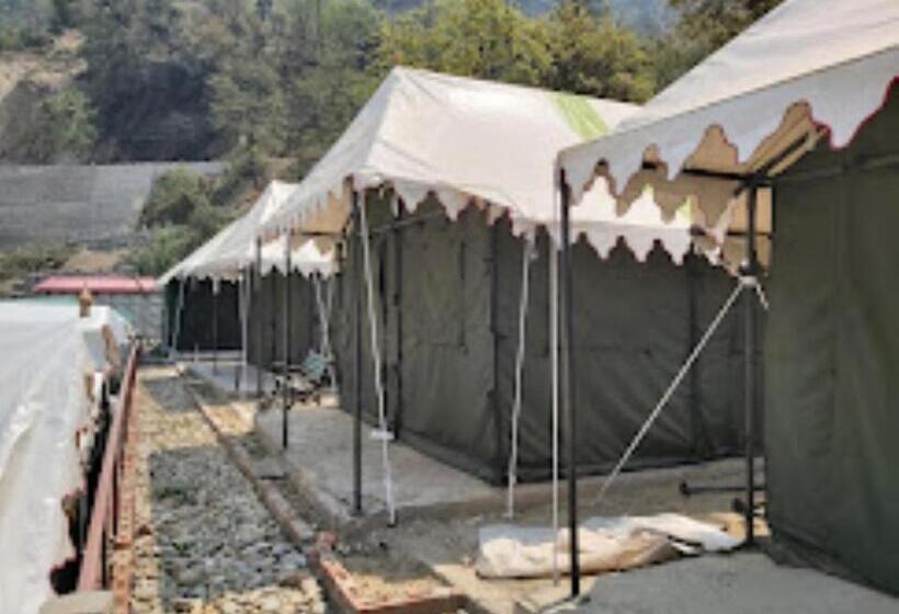 חדר סטנדרט לארבעה, Narayan Valley Resort , Sonprayag