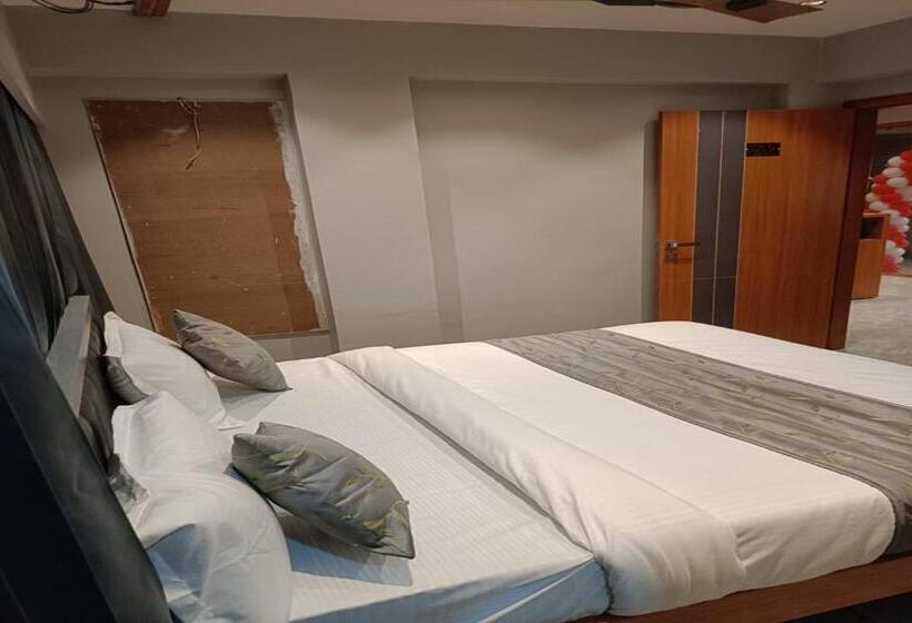 חדר סטנדרט, Relax Inn