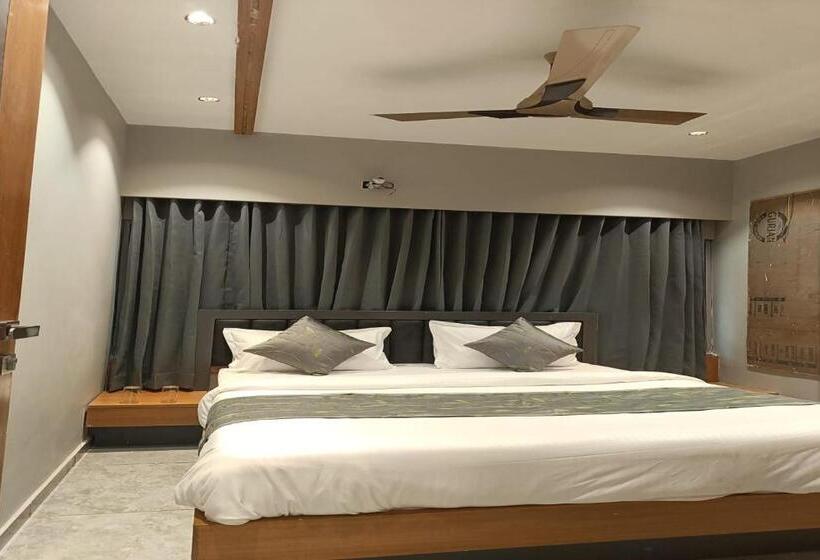 חדר סטנדרט, Relax Inn