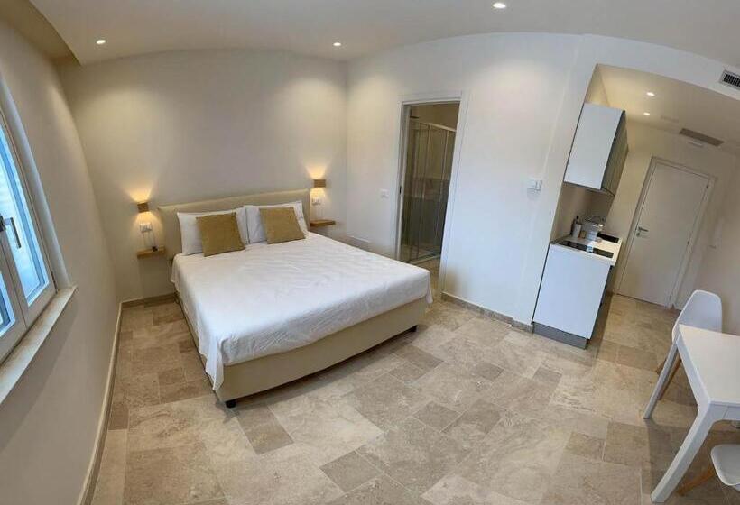 豪华工作室, Villa Achiropita