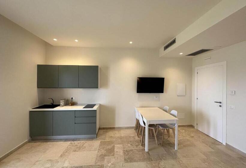 带1个卧室的带海景的公寓, Villa Achiropita