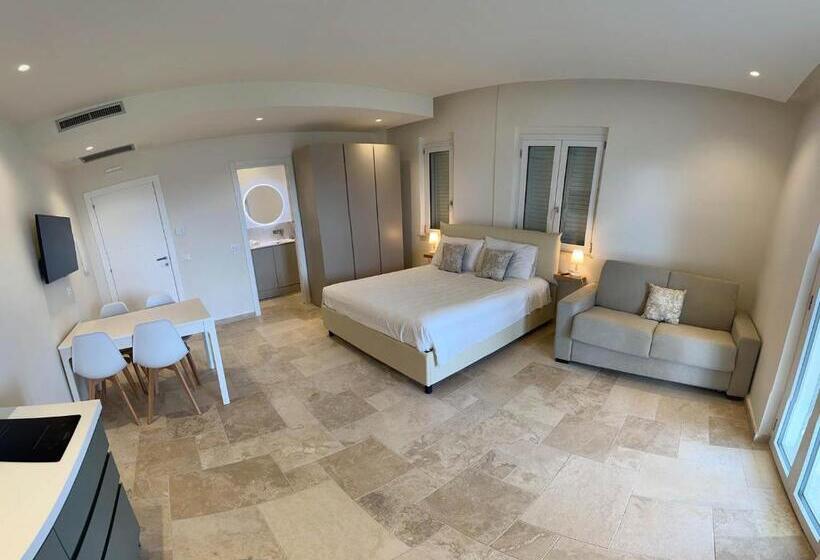 带1个卧室的带海景的公寓, Villa Achiropita