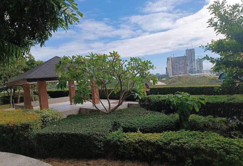 استودیوی استاندارد, Avery Condo Suite At The Beacon Makati