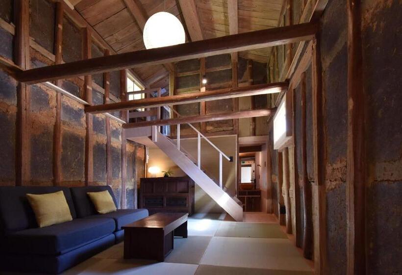 غرفة قياسية رباعية, うだ薬湯の宿やたきや