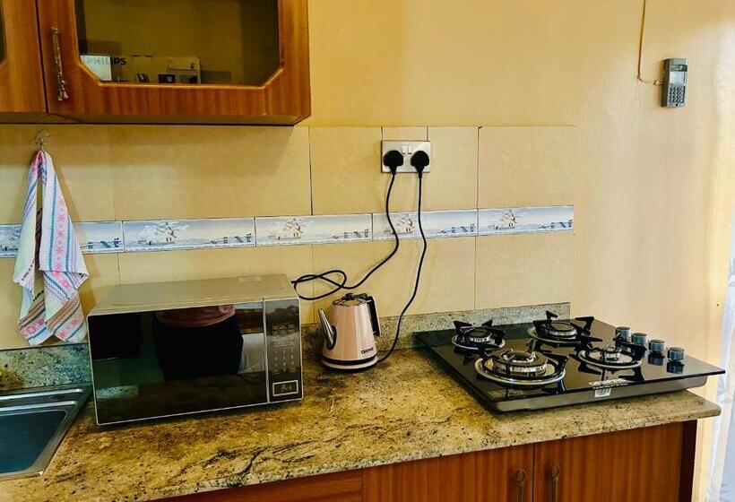 اتاق استاندارد با بالکن, Casa Mia Bnb