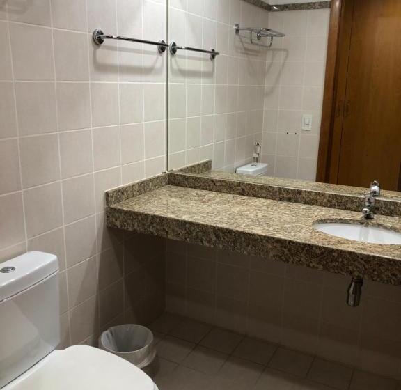 اتاق استاندارد با تخت بزرگ, Flat 609   Comfort Hotel Taguatinga