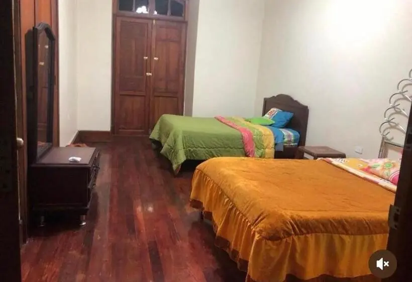 اتاق استاندارد, Hospedaje Las Primicias 103