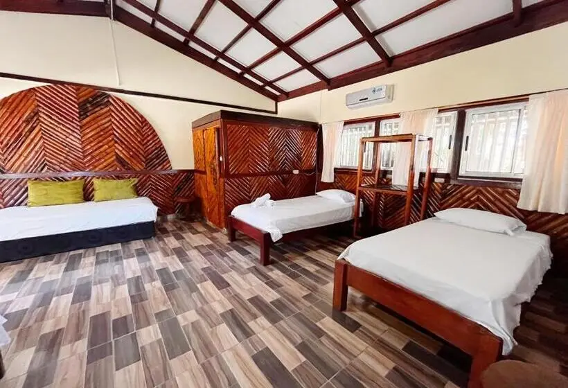 Chambre Familiale, Kipara El Valle