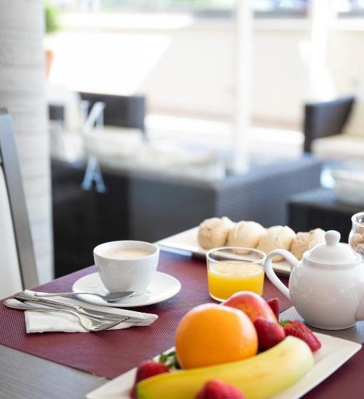 オーシャンビューファミリールーム, Villa Sirena Numana