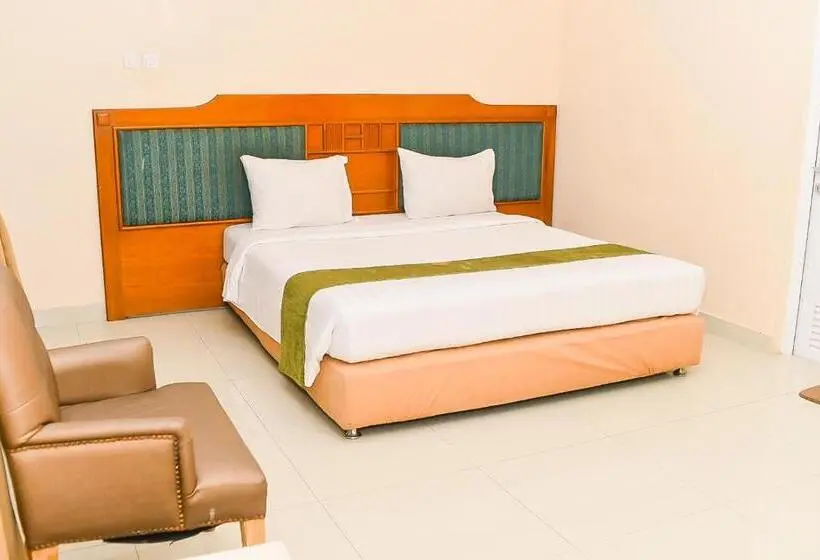 Junior Suite amb Terrassa, Wisma Mirah 1