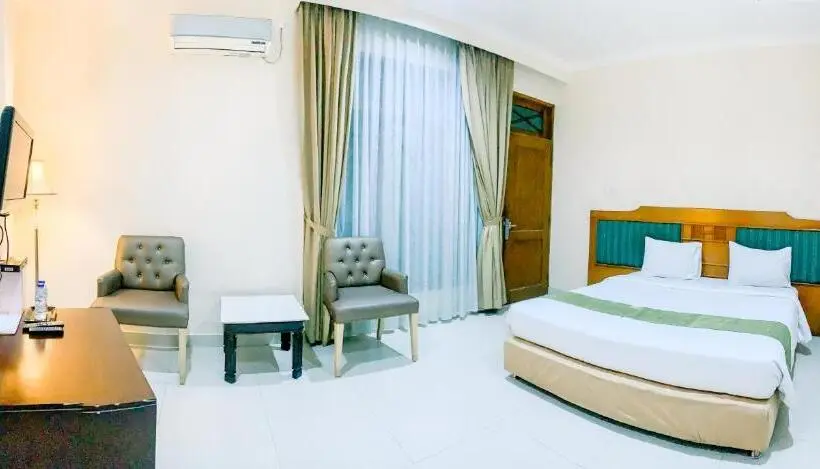 Junior Suite amb Terrassa, Wisma Mirah 1