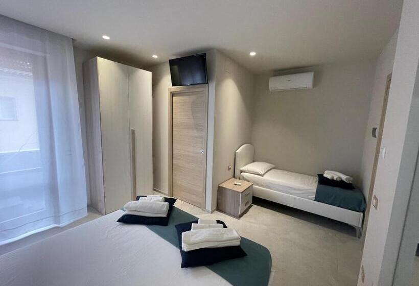 חדר קומפורט לשלושה, Nonna Mina B&b