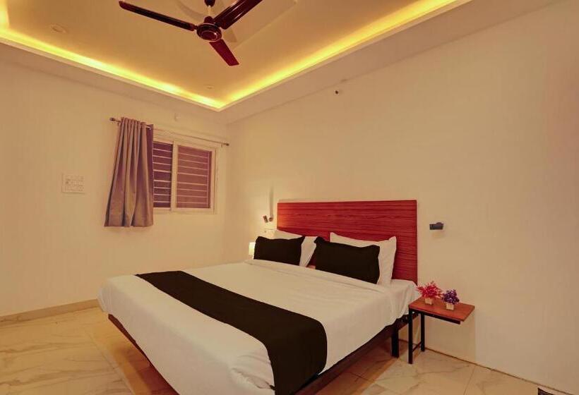 三人经典房间, Outer Inn