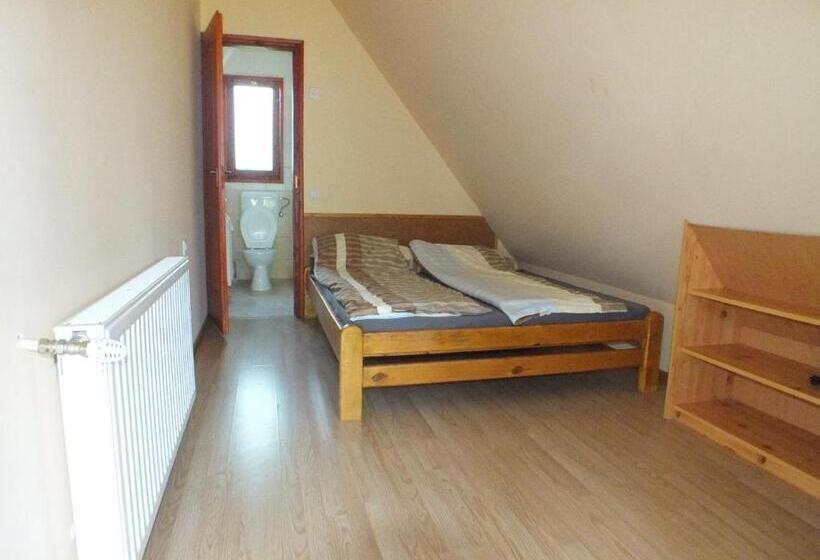 غرفة قياسية, Gaz69 Vendégház