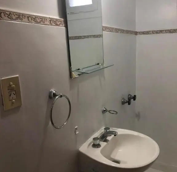 اتاق استاندارد, Lb