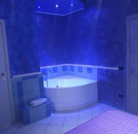 غرفة قياسية سرير كينج, New Colibrì