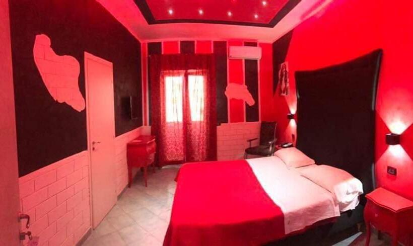 غرفة قياسية, New Colibrì