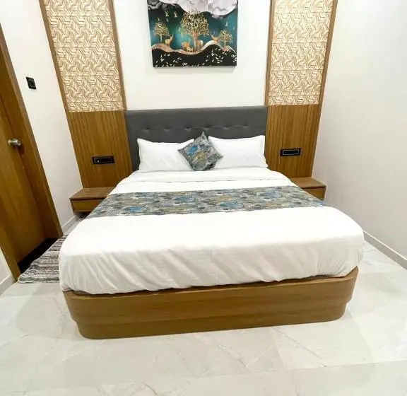 Chambre Standard, Royal Elite