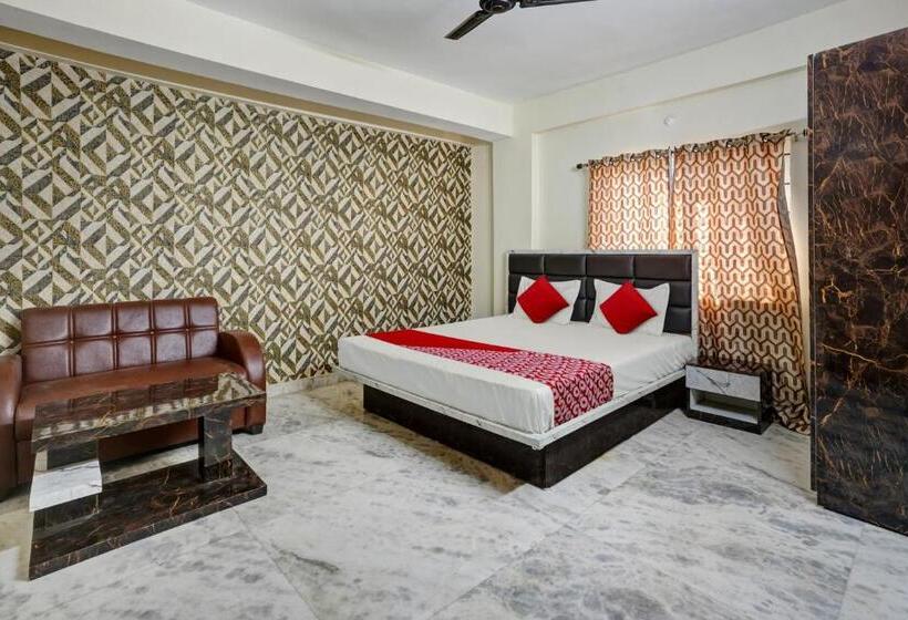 Номер Стандарт, Oyo Flagship Hotel Luxury Inn
