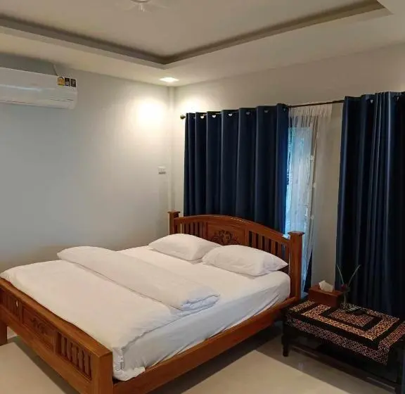 Standard-huone King-vuode, บ้านระเบียงเลหลังสวน Room A