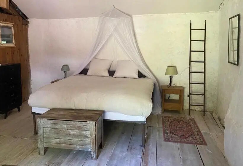 Suite Familiare, La Maison Dans La Forêt
