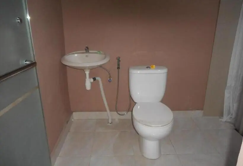 Standard Kolmen Hengen Huone, Suci Amerta Guest House