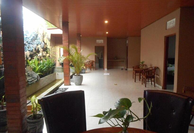 חדר דלוקס, Suci Amerta Guest House