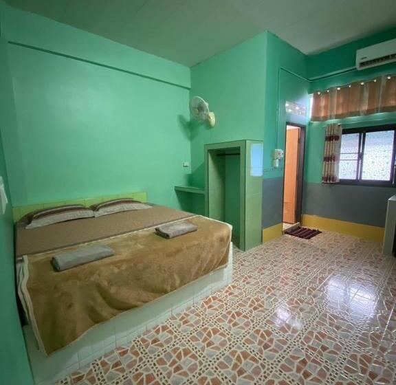 Appartement met 1 Slaapkamer, นานา อพาร์ทเม้นท์ นราธิวาส