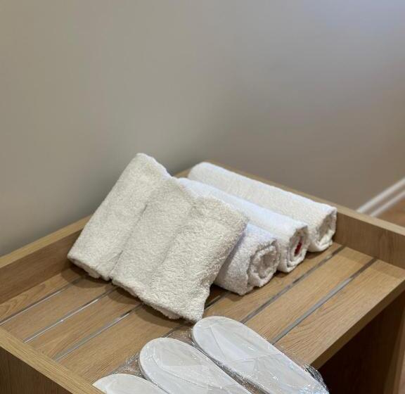 带阳台的三人标准间, Arial Lofts