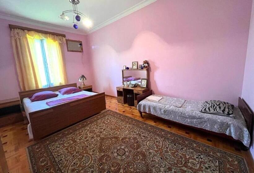 Standard Triple Room, G I O