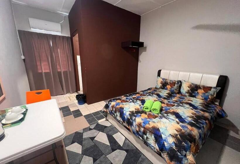 Стандартный Номер Кровать Кинг, Putra Sentosa Retreat Camp, Sematan
