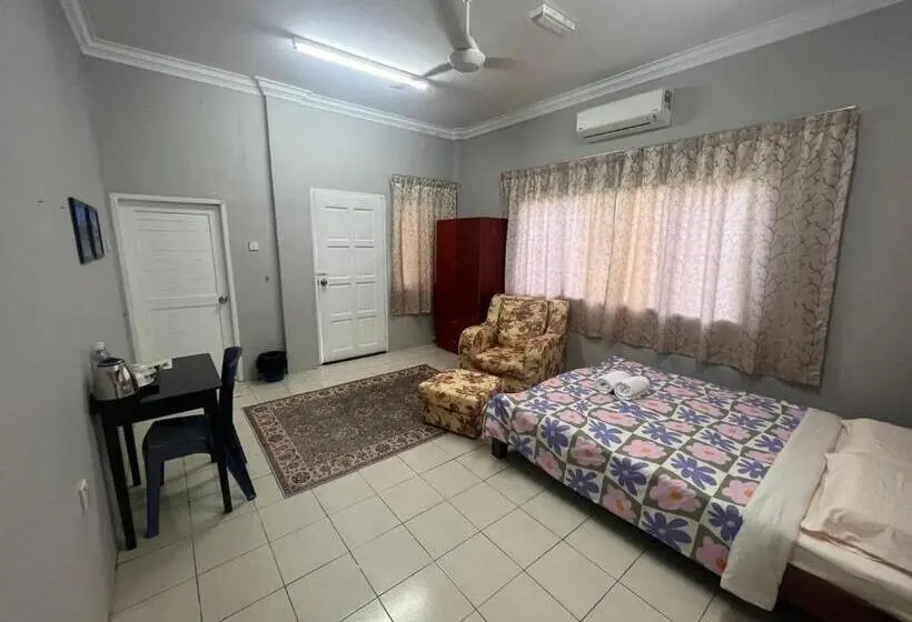 スタンダードスタジオ, Putra Sentosa Retreat Camp, Sematan