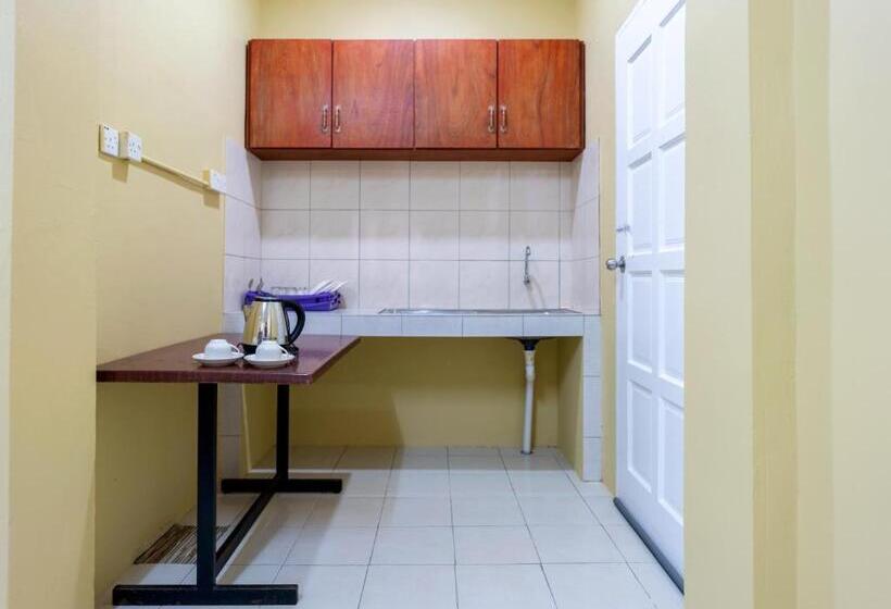 高级工作室, Putra Sentosa Retreat Camp, Sematan