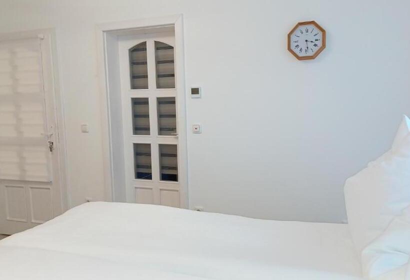 Номер Стандарт, Ferienwohnung Mioritza