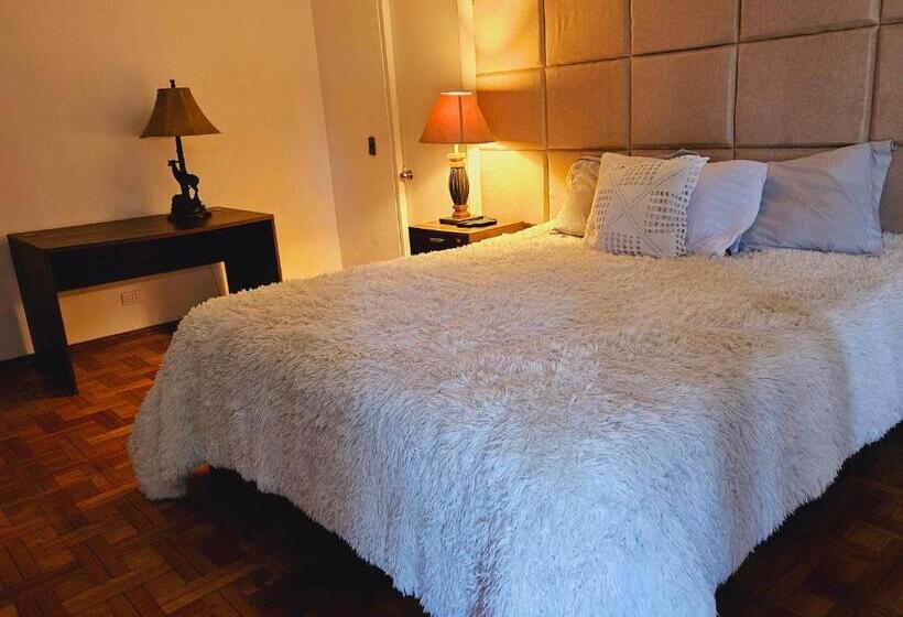 キングサイズベッドのデラックスルーム, Hostal Montesol