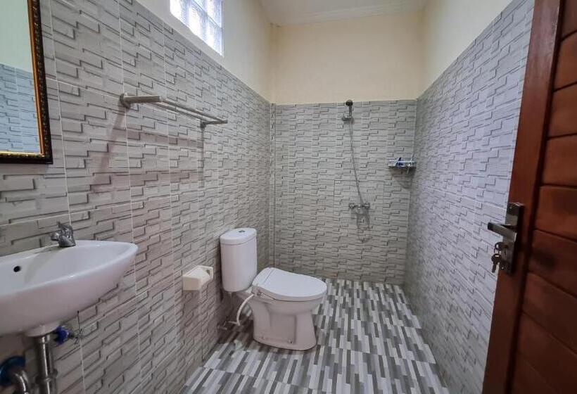 Номер Стандарт с Балконом, Karmila House