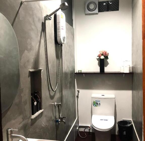 חדר סטנדרט, Nine Guesthouse