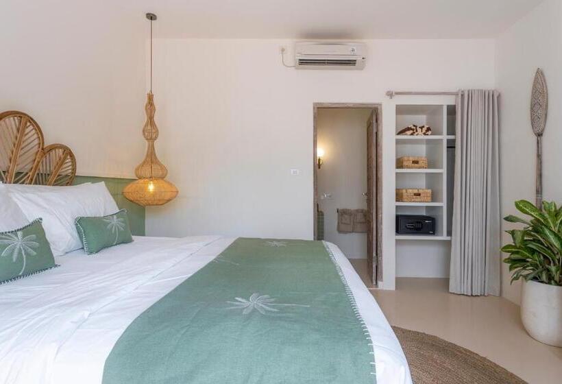 חדר סטנדרט נוף לבריכה, Riyuri Guesthouse