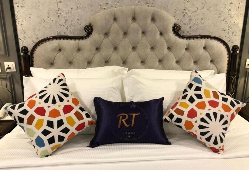 اتاق لوکس, Rt Grace Royal Taj Hotel Sukkur